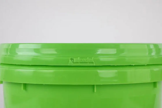 Contenedores de cubos de plástico de 5 galones con tapas de lágrimas para almacenamiento de líquidos sólidos