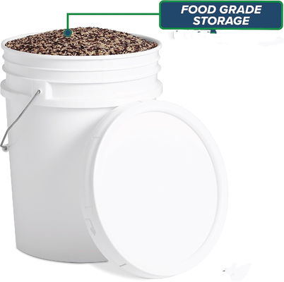 Cubo redondo blanco de 5 galones con tapa para el almacenamiento de alimentos para animales