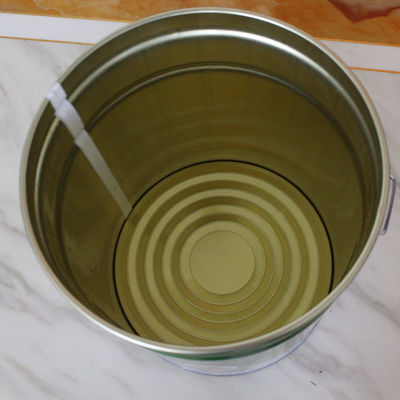 Empalmes de metal pintados de 20 litros con tapa de borde de flor